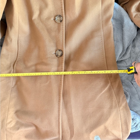 Like new, 100% cashmere coat size 8 - Picture 11 of 13